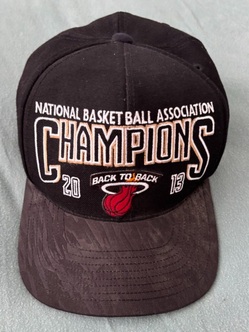 Miami Heat 2013 NBA Champions Locker Room Hat Adidas Finals Snapback Cap Black